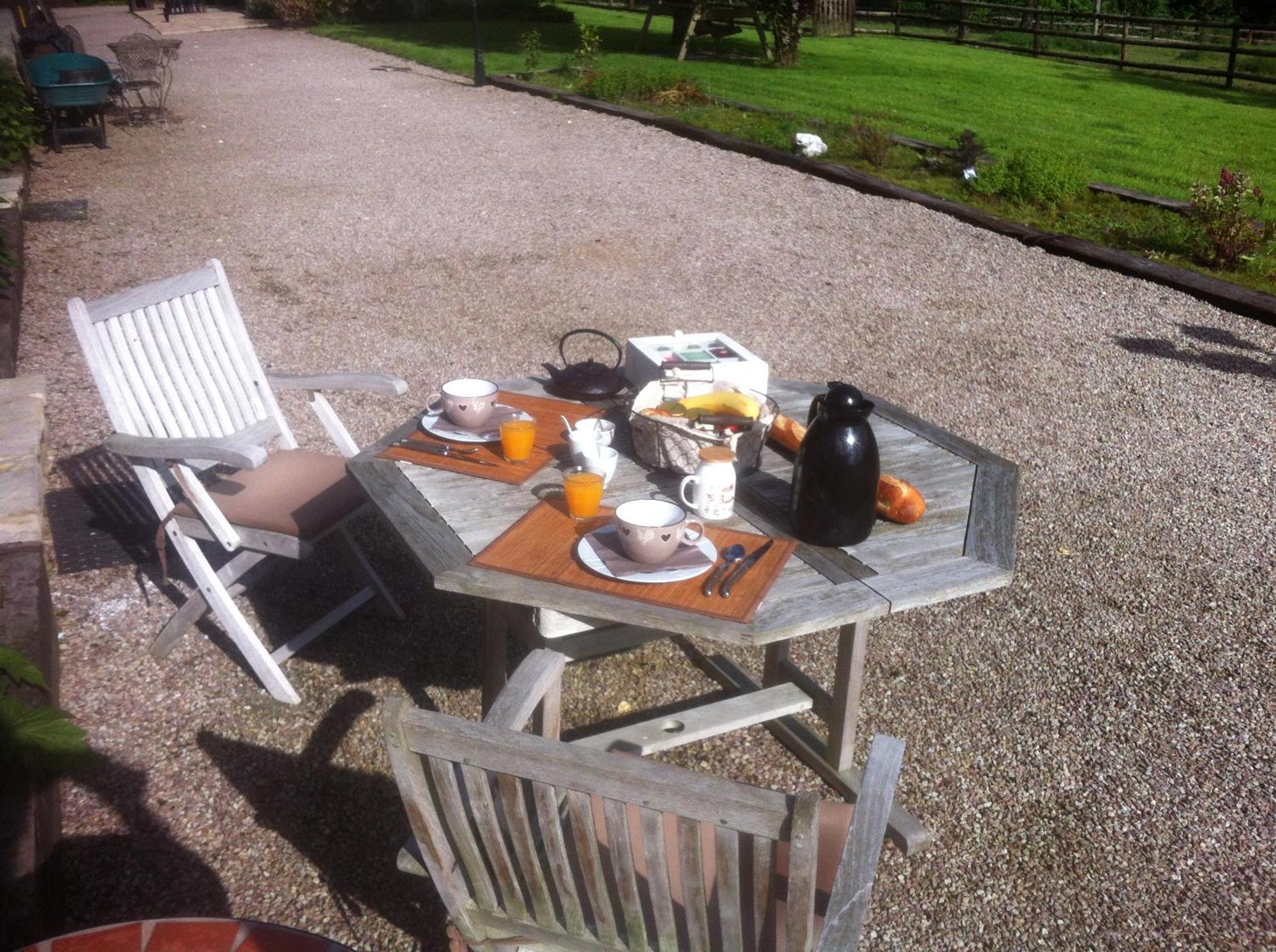 Le Champ Des Possibles Bed and Breakfast Manerbe Εξωτερικό φωτογραφία